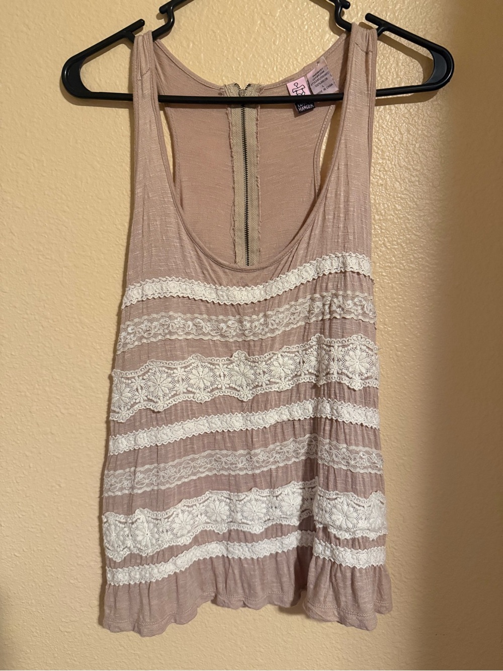 love on a hanger Blush Pink and White Lace-Trim Tank Top